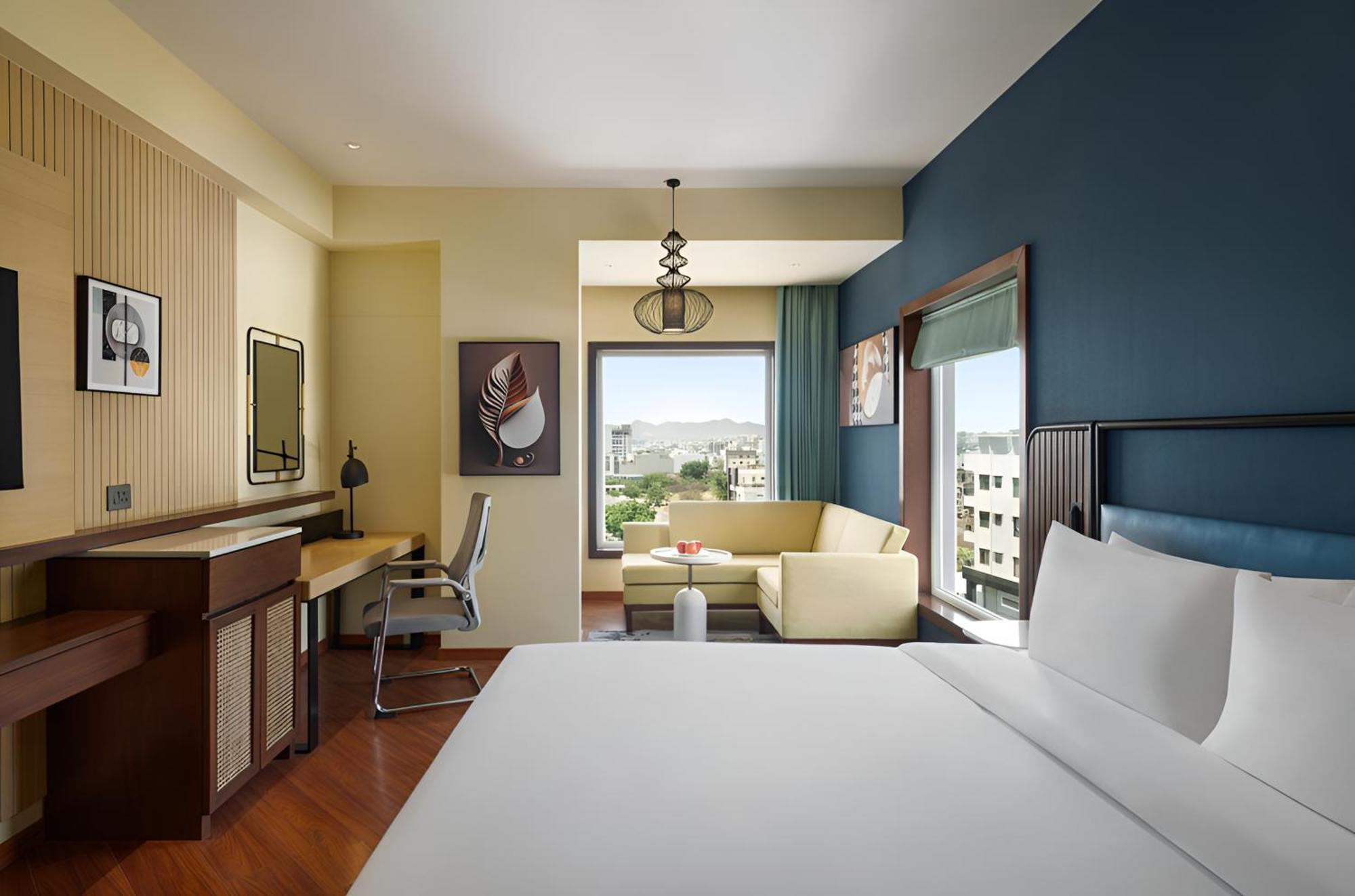 Ramada Encore By Wyndham Udaipur Roopnagar Экстерьер фото