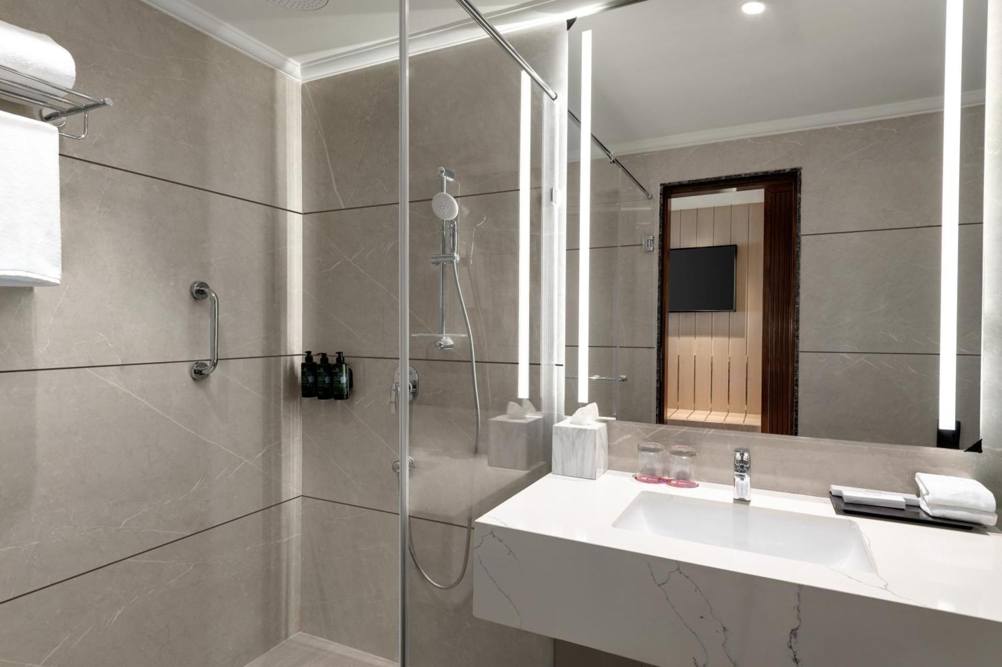 Ramada Encore By Wyndham Udaipur Roopnagar Экстерьер фото