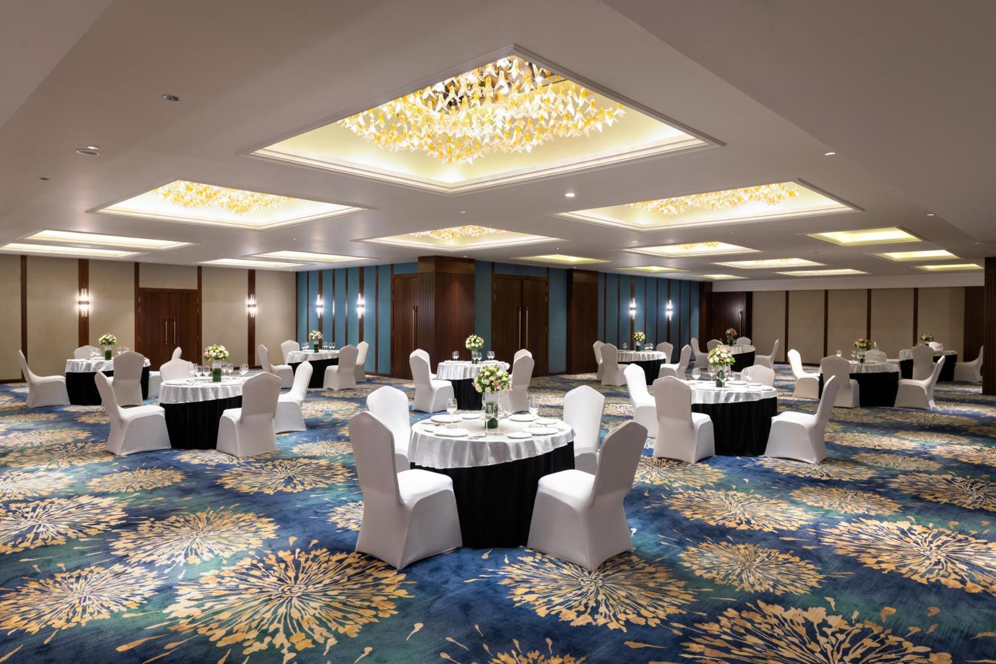 Ramada Encore By Wyndham Udaipur Roopnagar Экстерьер фото